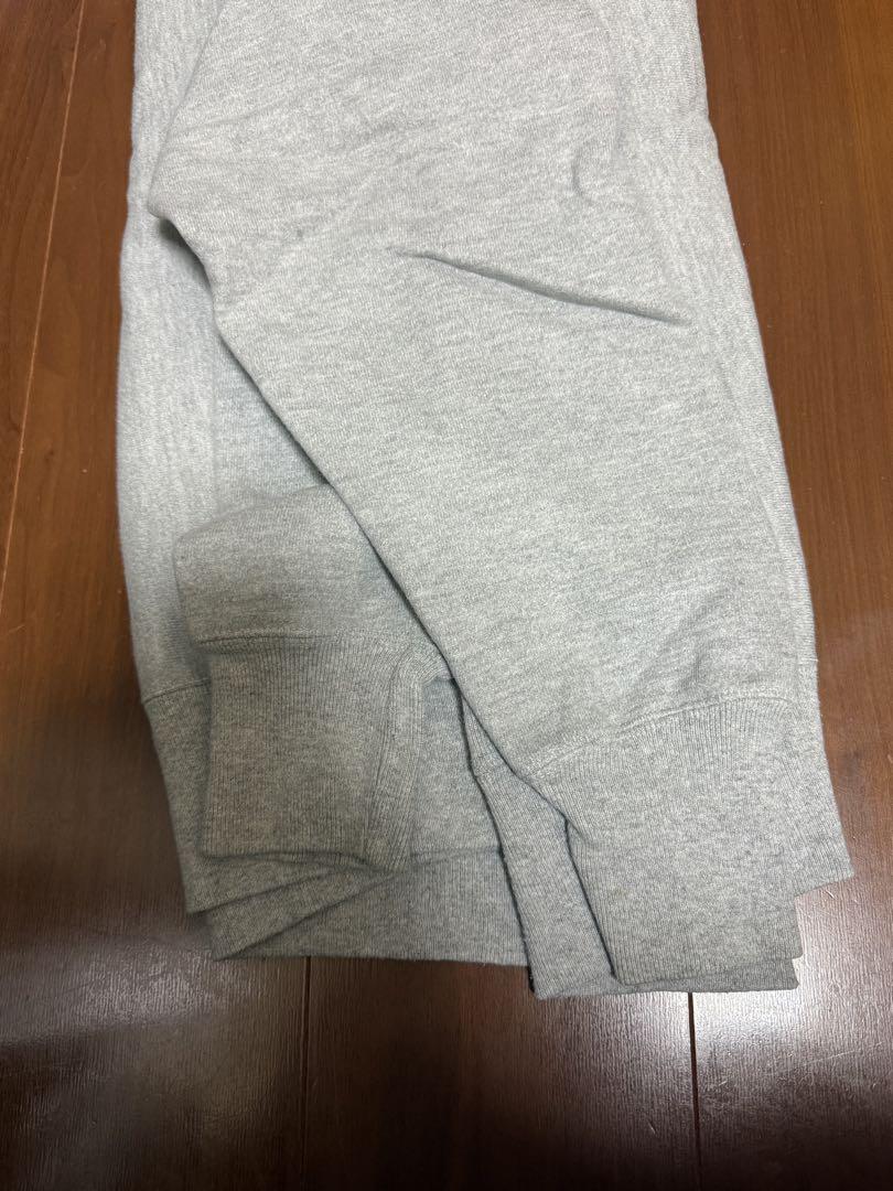 Champion MoMA トレーナー グレー