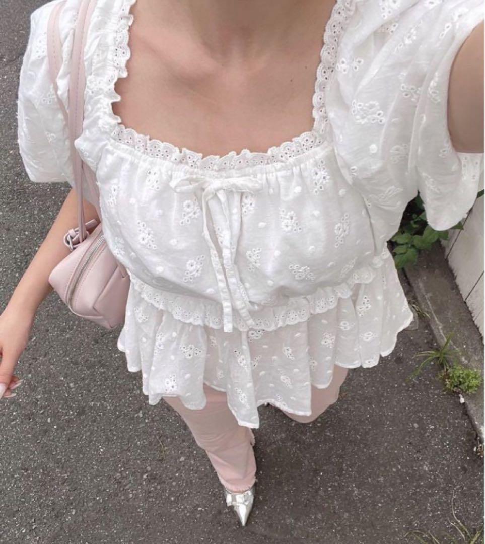 muguet flower cotton peplum blouse