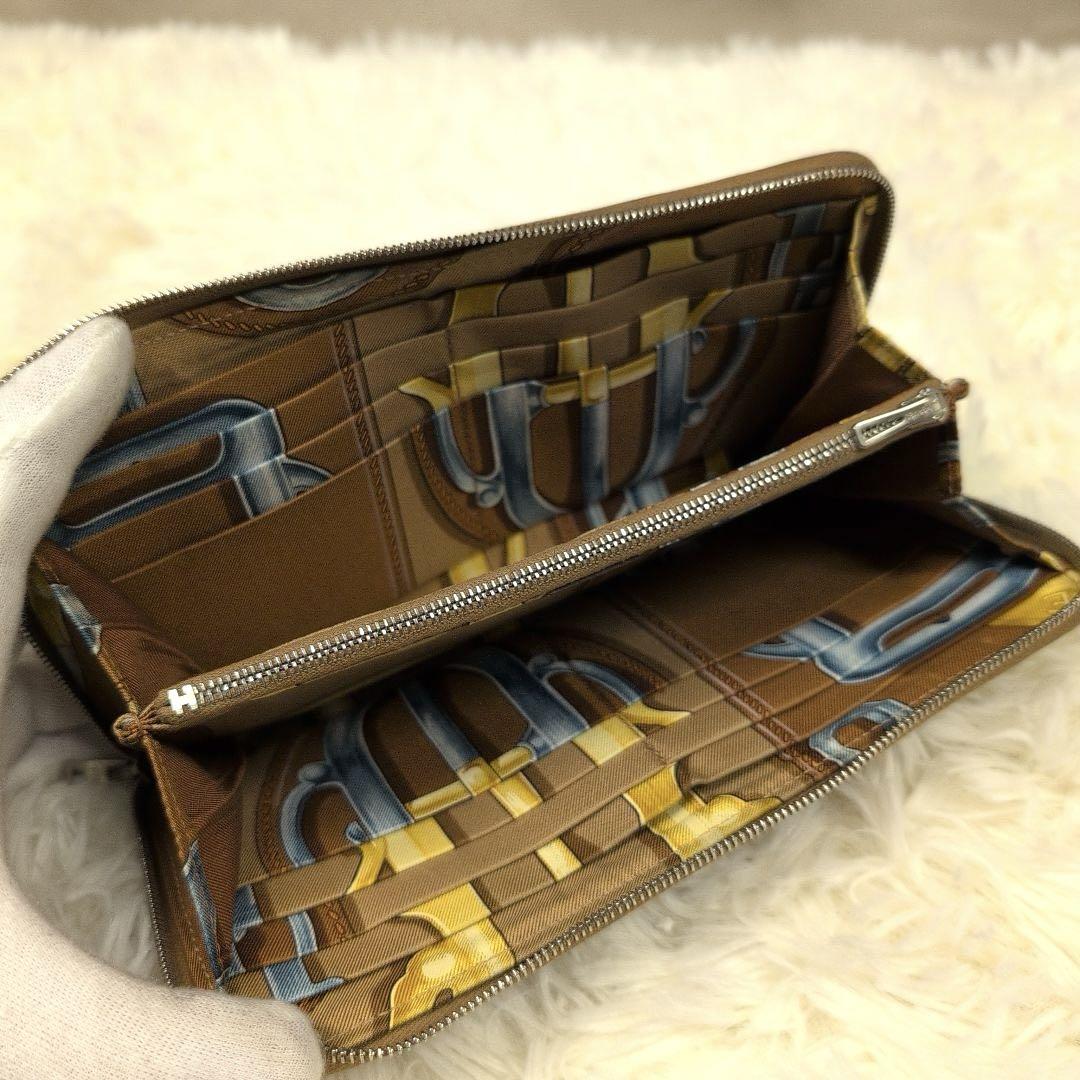 HERMES　エルメス　アザップ ロング シルクイン　ラウンドファスナー長財布