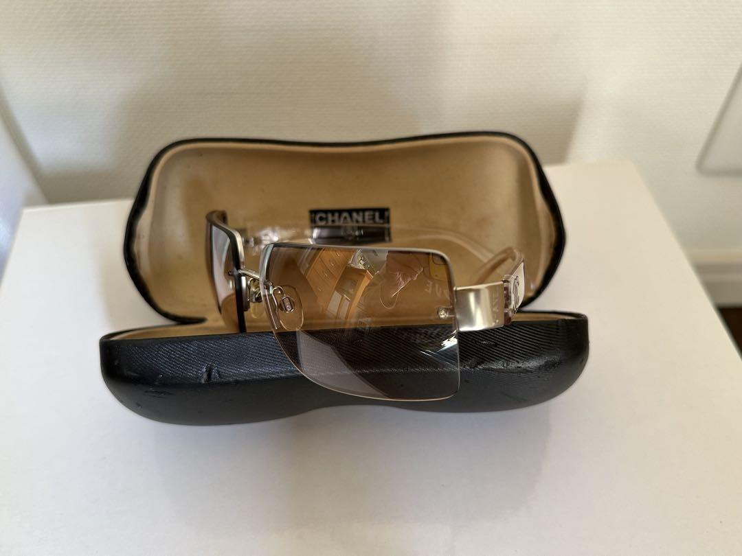 CHANEL フレームレスサングラス