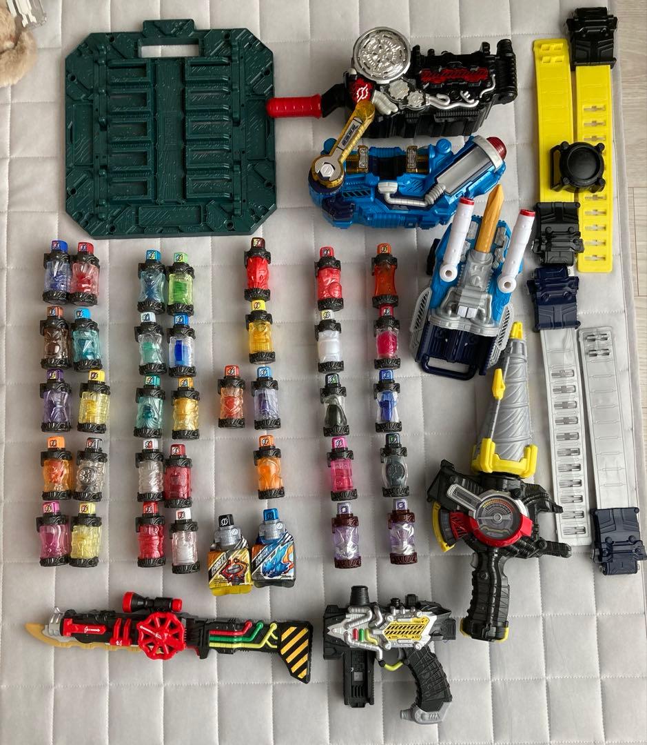 仮面ライダービルドドライバー フルボトル 武器のセットやや傷や汚れあり