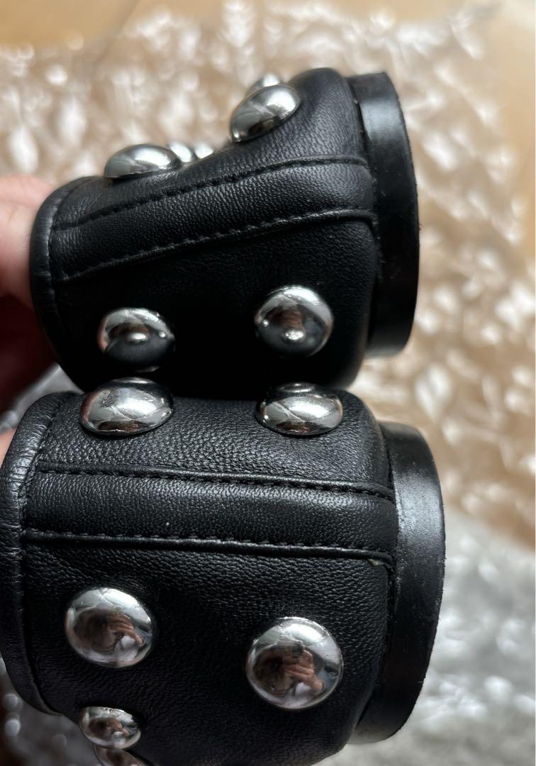 美品 ZARA スタッズレザー フラットシューズ 数時間着 ブラック