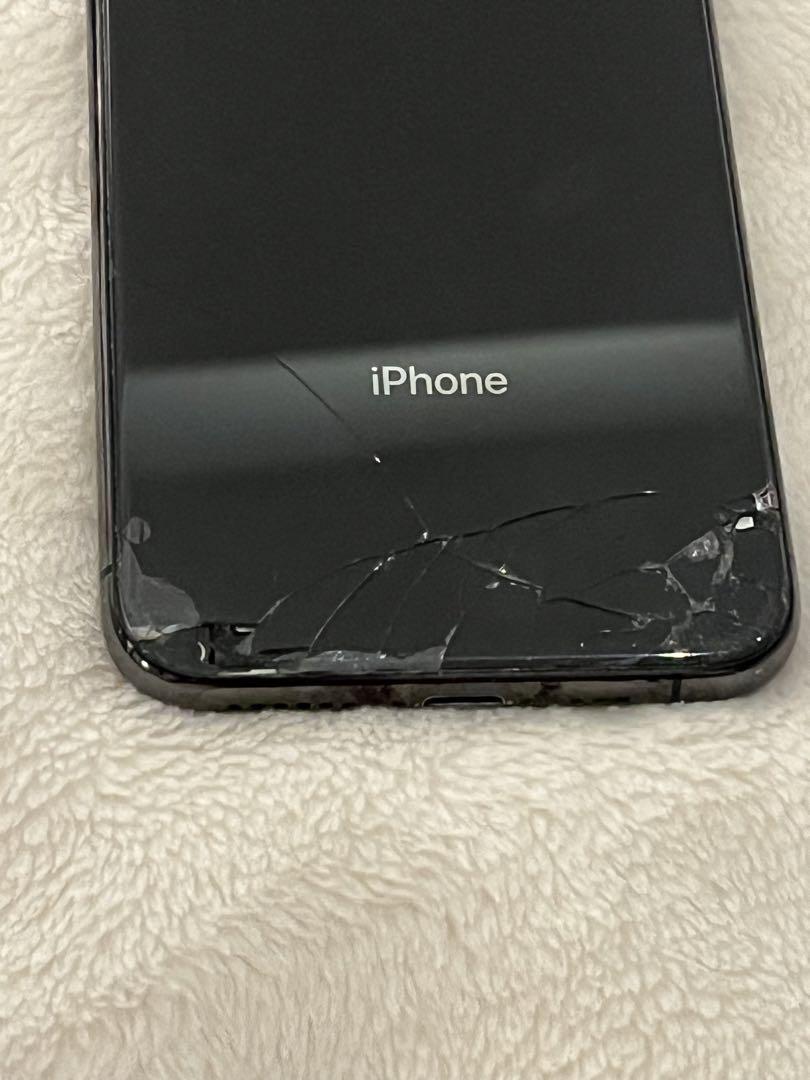 iPhone Xs 64GB 背面ひび割れあり Apple iPhone Xs 64GB (背面ひび割れあり)
