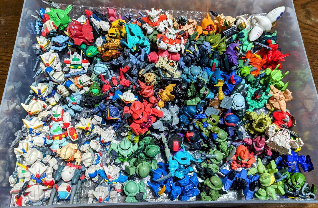 人気商品は SDガンダムフルカラー 大量 1st•Z•ZZ•逆シャア SF・ファンタジー・ホラー