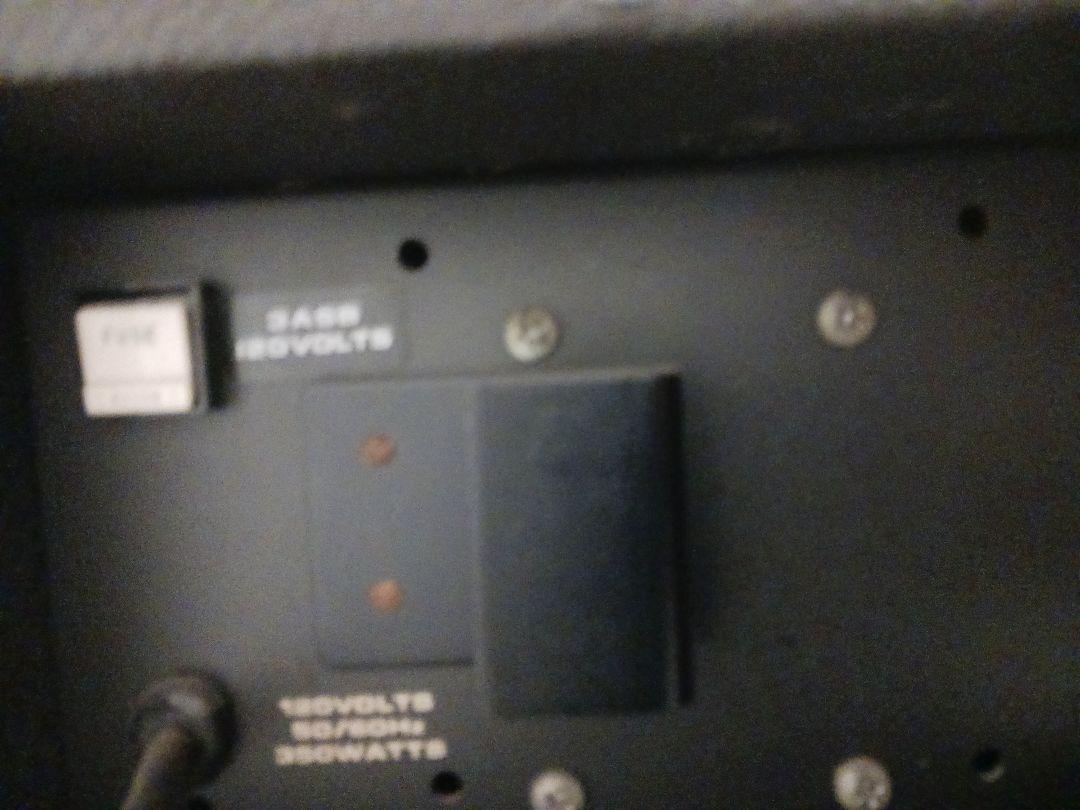 acoustic Model 126 ベース用アンプ