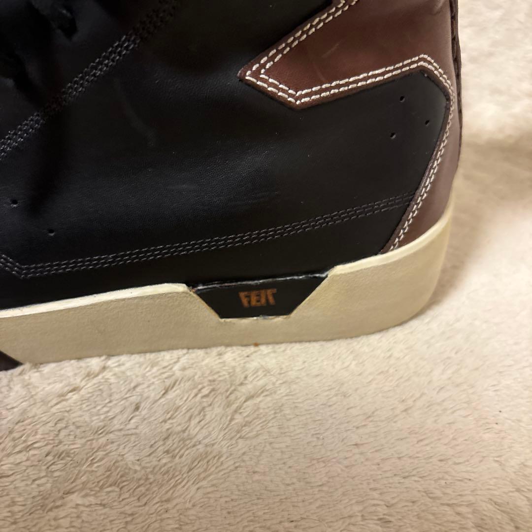 美品⭐️FEIT PNTHA レザースニーカー vibramソール ブラック 美品⭐️FEIT PNTHA レザースニーカー vibramソール ブラック