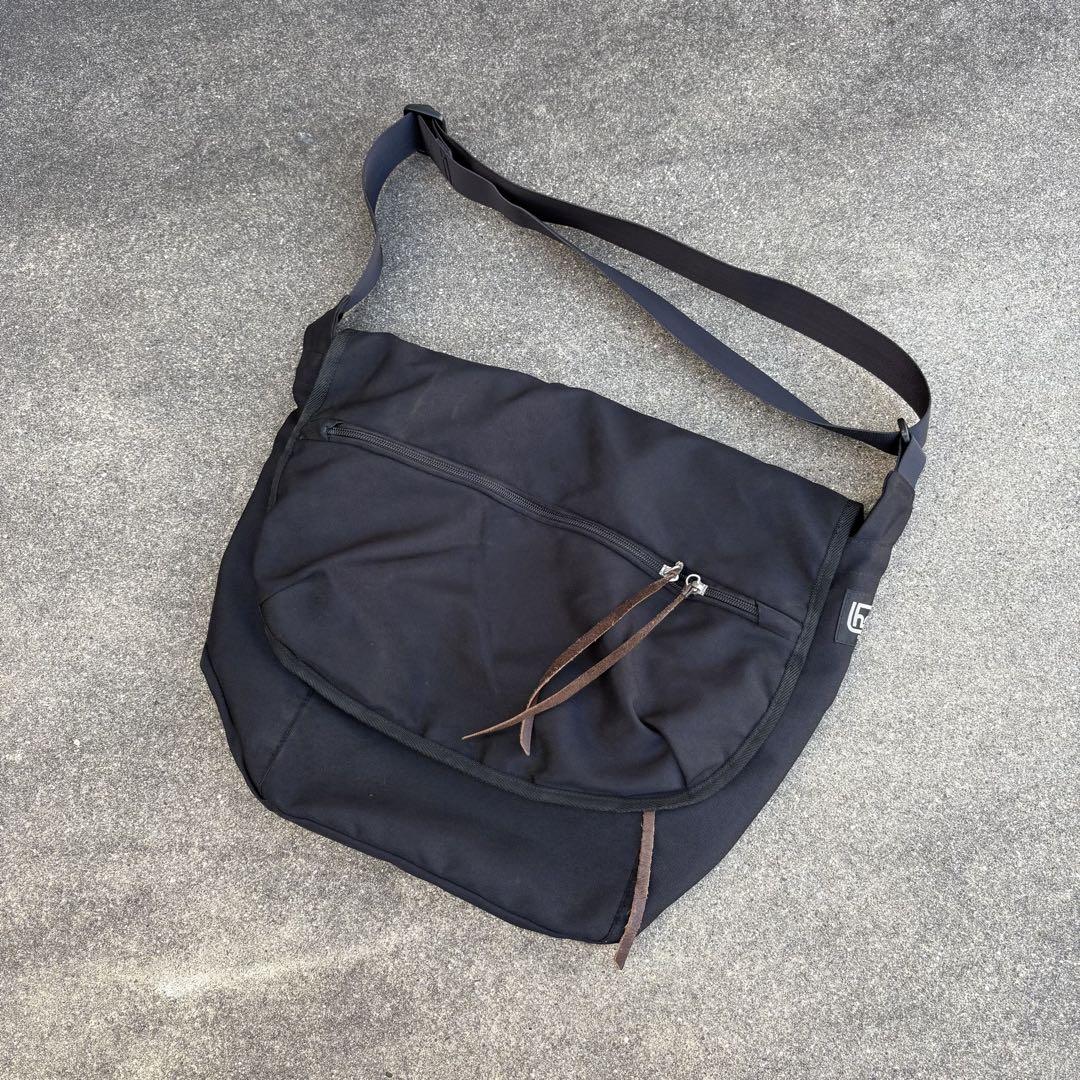 TNP HOBO ショルダーバッグ ホーボー