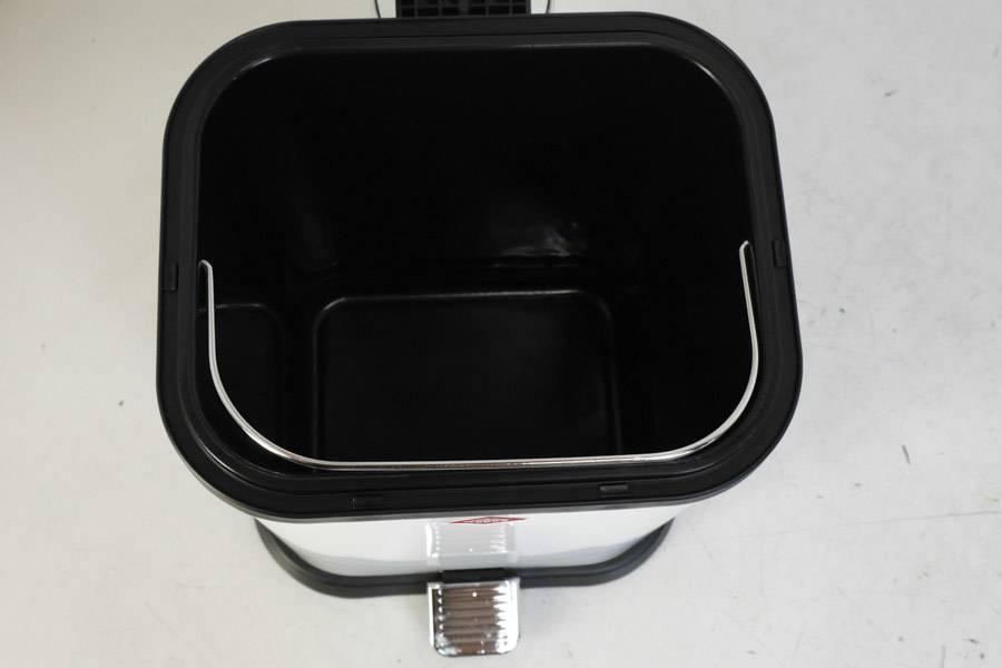 新品】ドイツ ウエスコ ペダルビン&プラスチックライナー ゴミ箱 13L 白 - メルカリ 新品】ドイツ ウエスコ ペダルビン&プラスチックライナー ゴミ箱 13L 白 - メルカリ