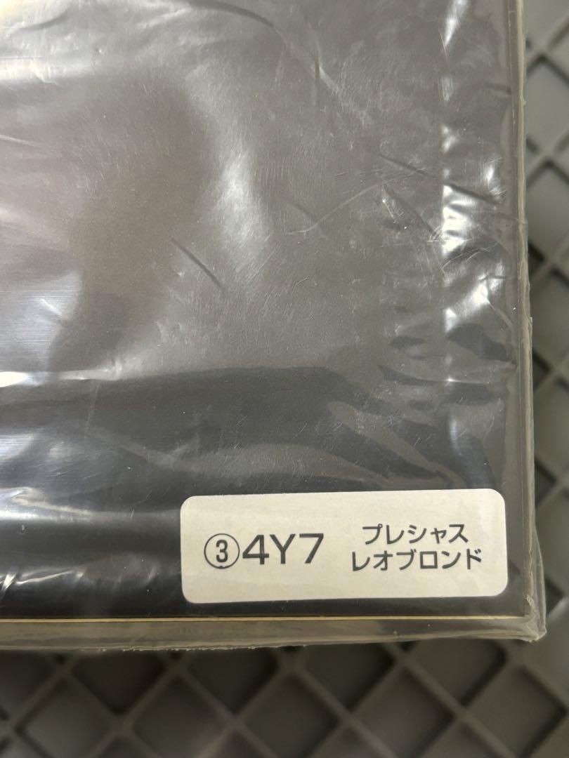 3. アルファード カラーサンプル プレシャスレオブロンド 新型 '25/1