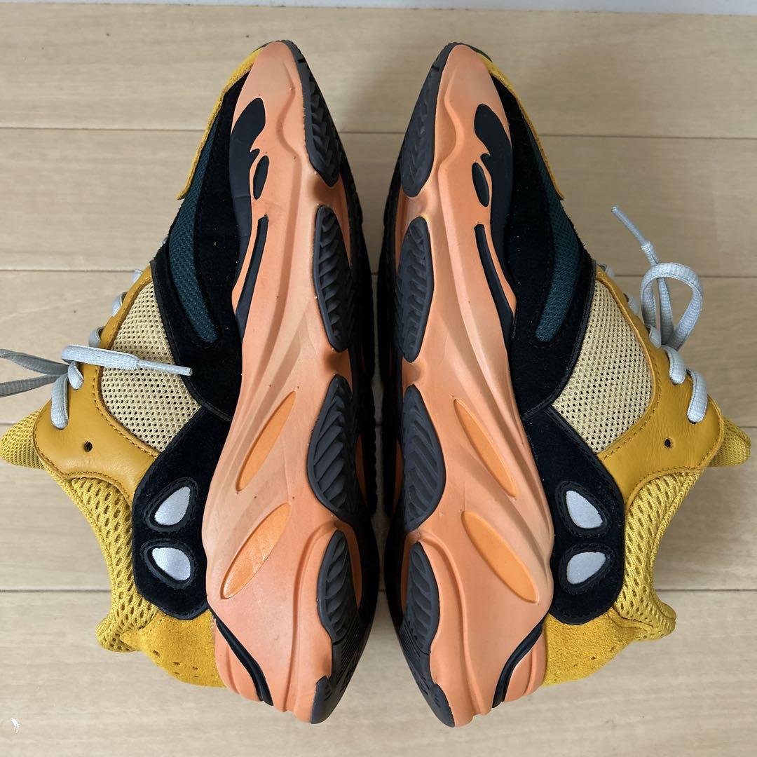 ADIDAS YEEZY BOOST 700 SUN イージーブースト 24cm 【残りわずか