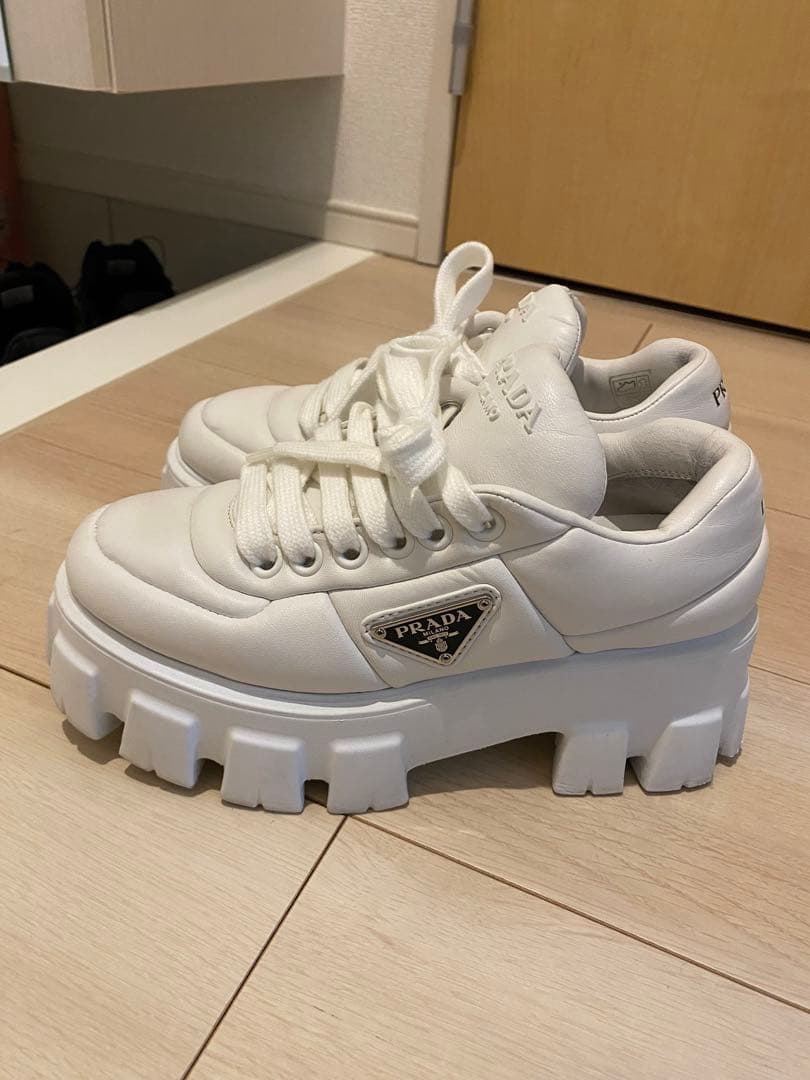 PRADA パデット ホワイト 厚底スニーカー 36