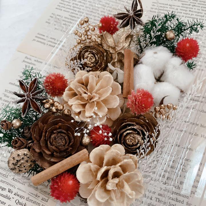 少し大きなクリスマス花材 【良好品】 少し大きなクリスマス花材 【良好品】