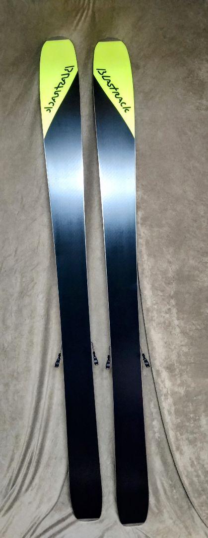 マッシヴ106