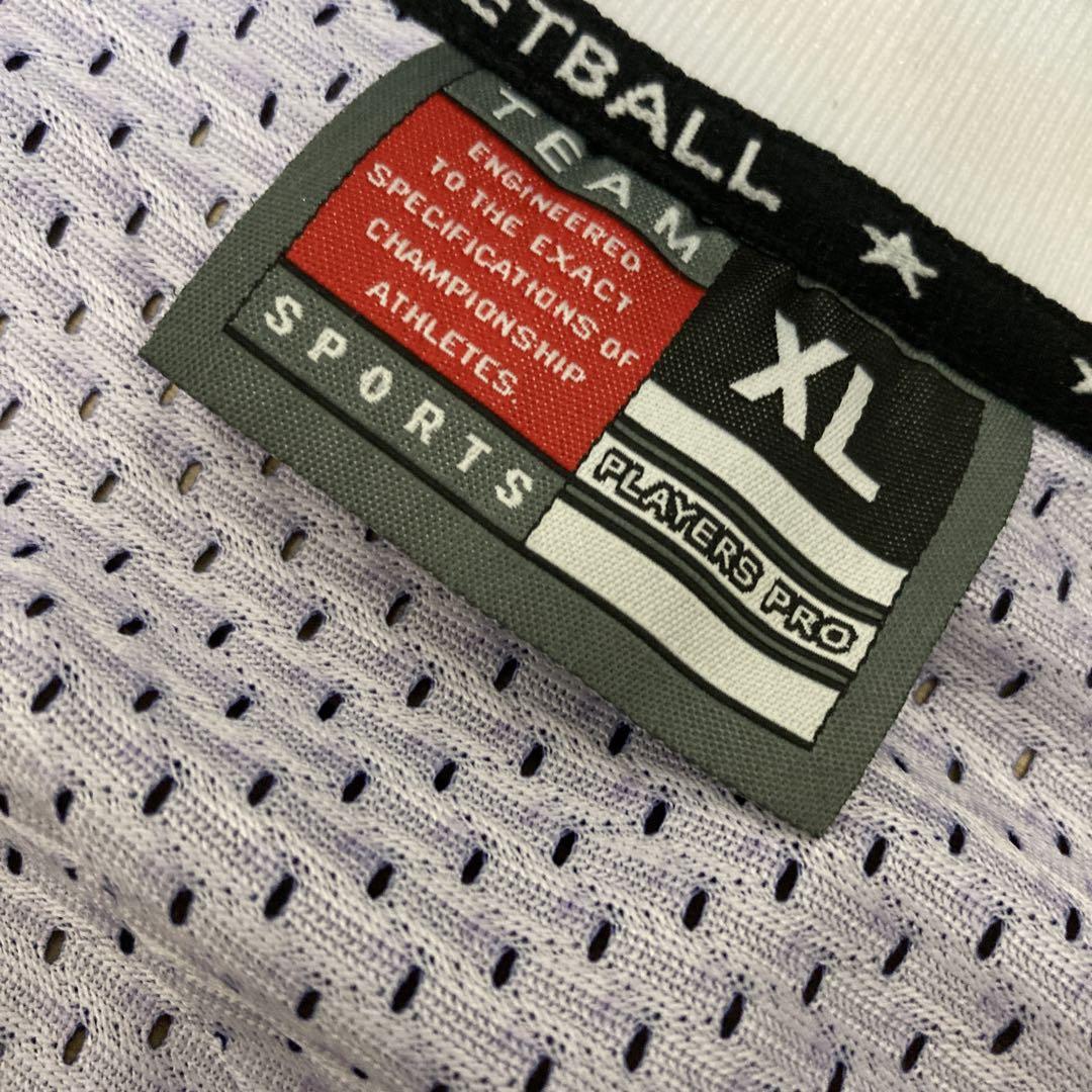 新品未使用送料無料　Los Angels Lakers イエロー