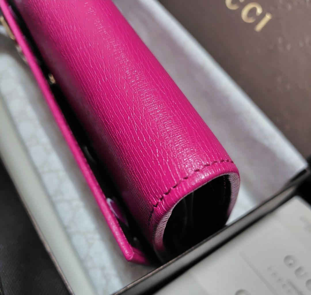 『未使用』　GUCCI　グッチ　ラブリー　ハート　長財布　財布　レディース