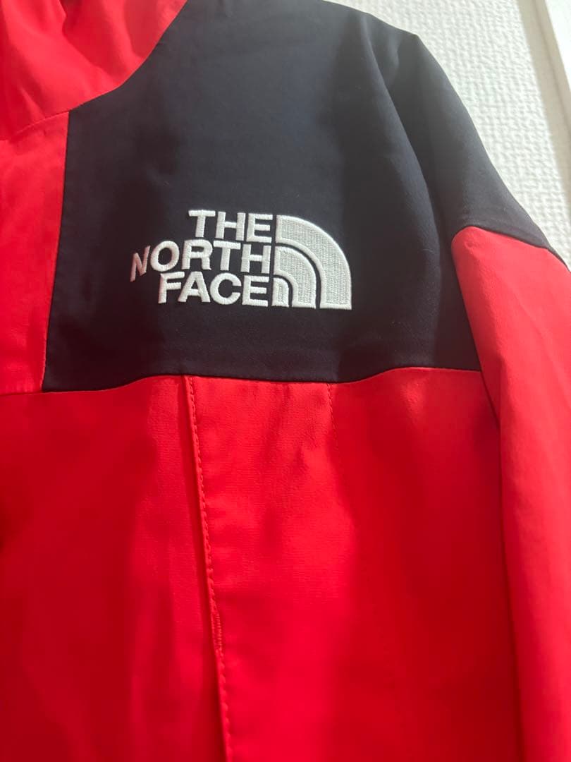 THE NORTHFACE GORETEX レディースウィンドブレーカーMサイズ THE NORTHFACE GORETEX レディースウィンドブレーカーMサイズ