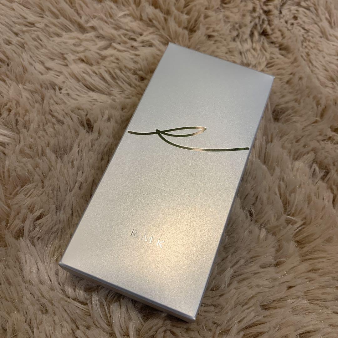 RMK グロースティック ファンデーション