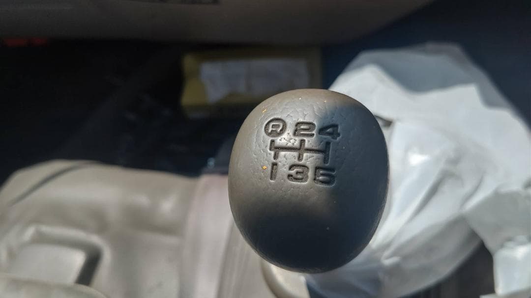 H18 デュトロ 高所作業車 低走行 アイチ 電工仕様 9.7m 地上乗り込み H18 デュトロ 高所作業車 低走行 アイチ 電工仕様 9.7m 地上乗り込み