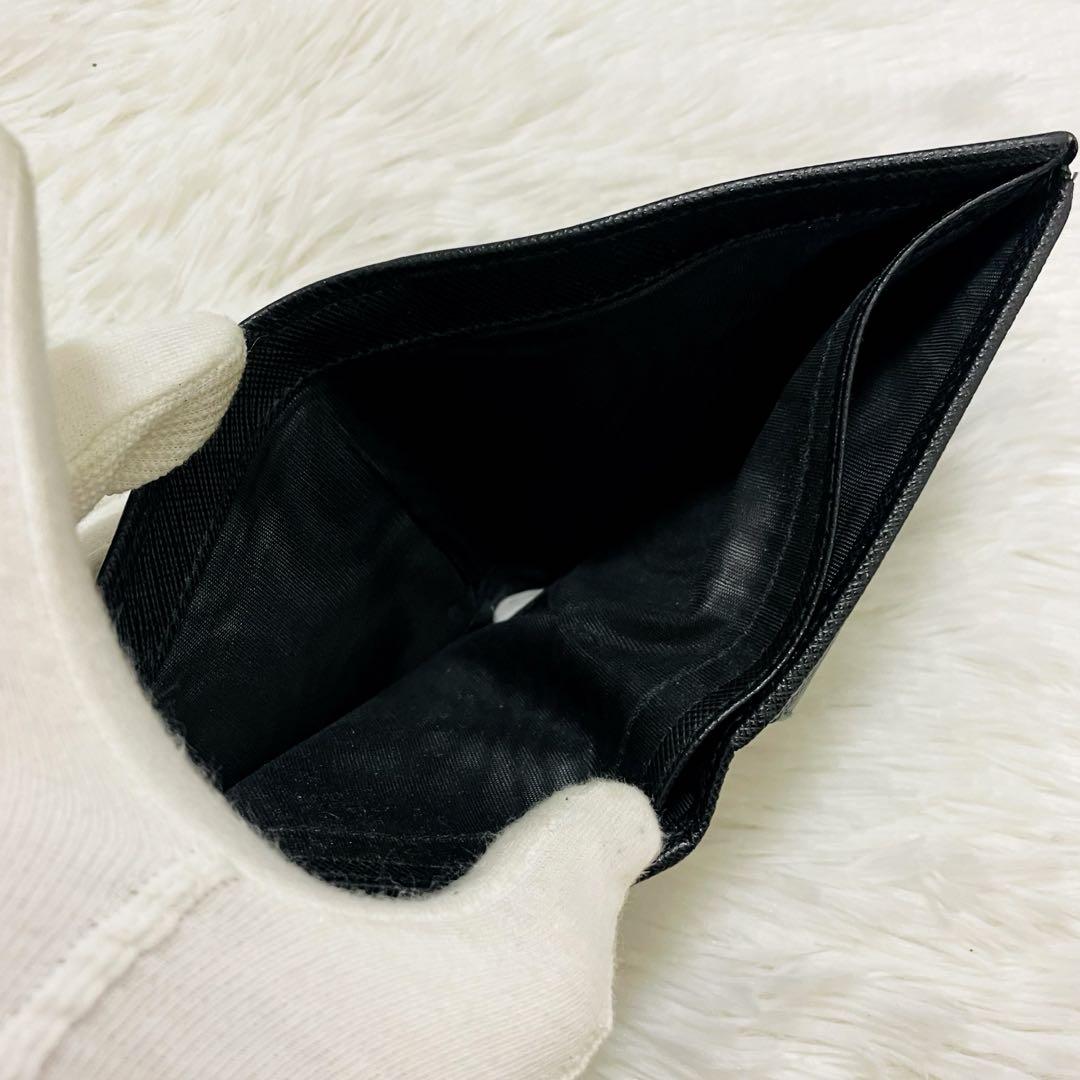 極美✨PRADA 二つ折り 財布 サフィアーノ レザー 三角ロゴ 黒