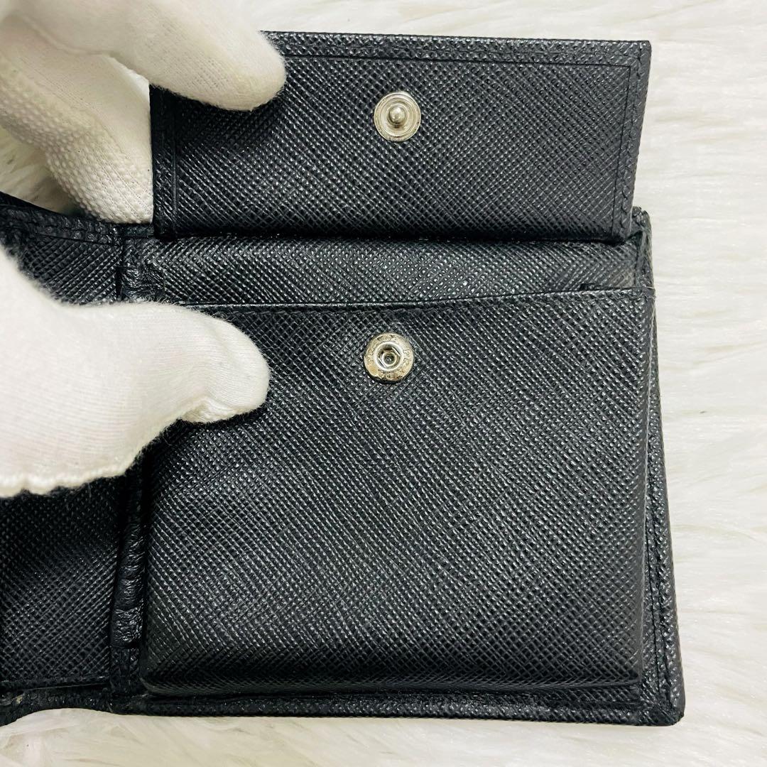 極美✨PRADA 二つ折り 財布 サフィアーノ レザー 三角ロゴ 黒