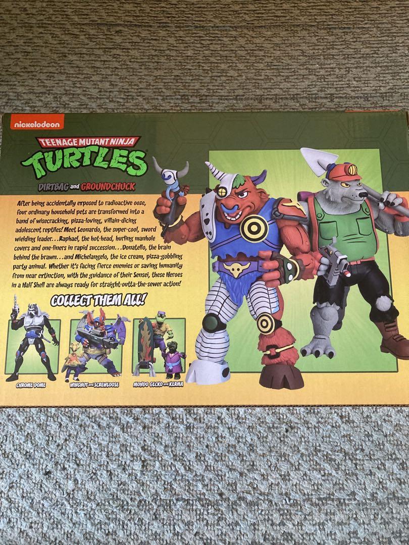 NECA タートルズ　フィギュア