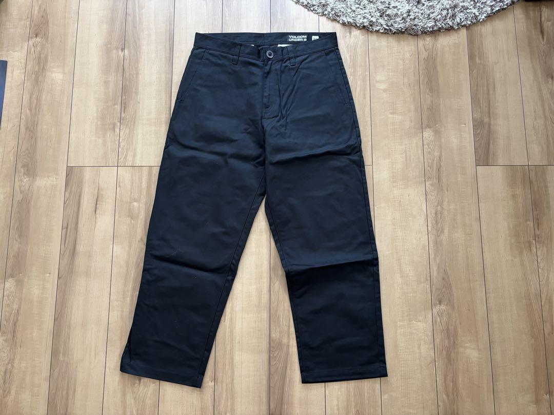 ロンハーマン（under r）とボルコム Volcom チノパンツ