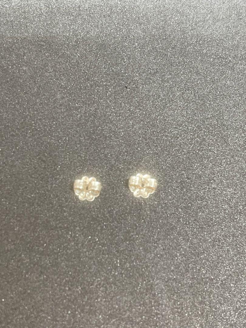 ハート ピアス