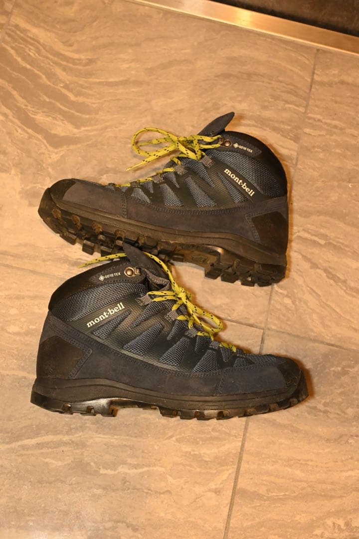 マウンテンクルーザー400 25.5cmmontbell