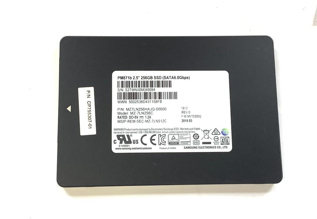 Samsung SSD 256GB 2.5インチSATA 四枚セット