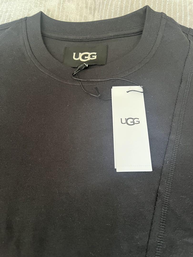 新品　UGG 半袖ミニワンピース 新品 UGG 半袖ミニワンピース