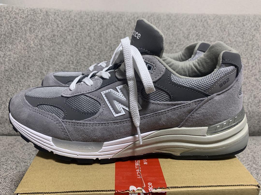 靴 new balance 992