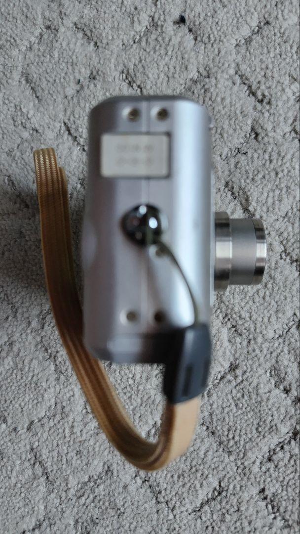 CASIO QV-R51 5.0MP コンパクトデジタルカメラ