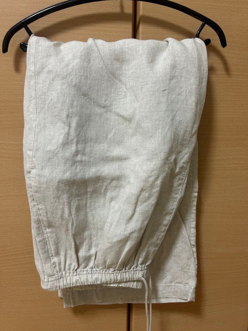 北欧暮らしの道具店　オールインワン見えするフレンチリネンのセットアップ