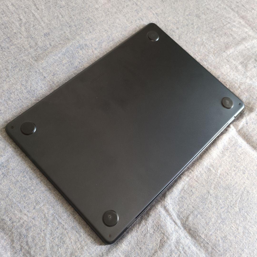 MacBook Air 2022 M2 256GB/8GB ミッドナイト