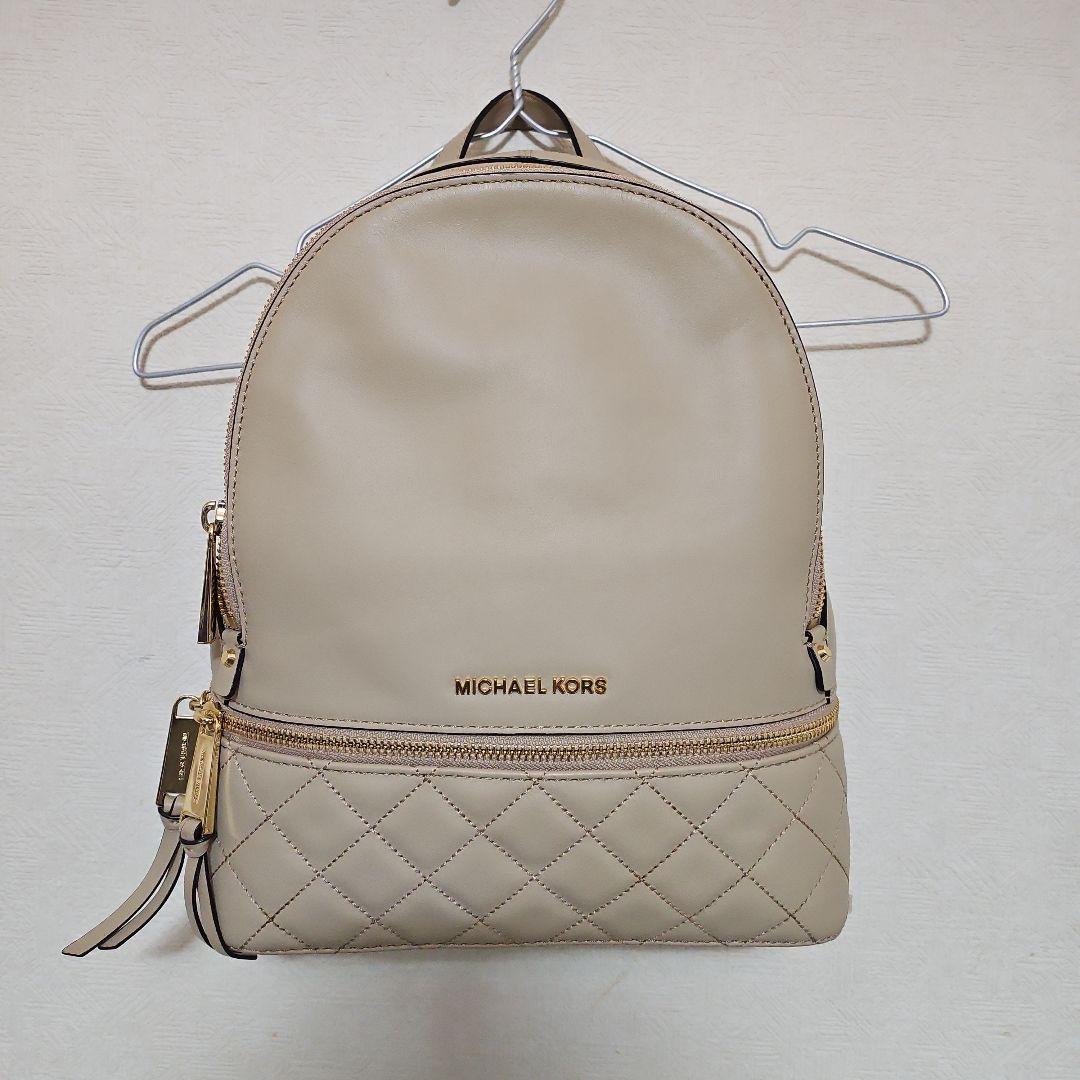 美品 MICHAEL KORS ベージュ リュック ゴールド シック シンプル
