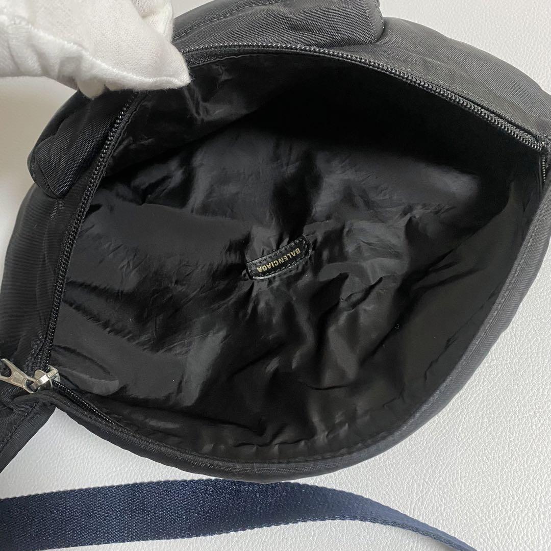 BALENCIAGA / ウィール ボディバッグ ブラック
