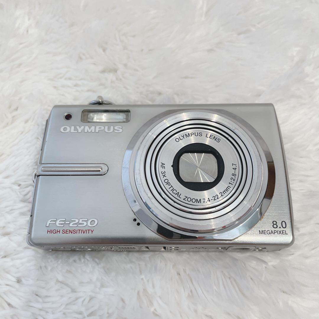 OLYMPUS FE-250 動作OK✨コンパクトデジタルカメラ