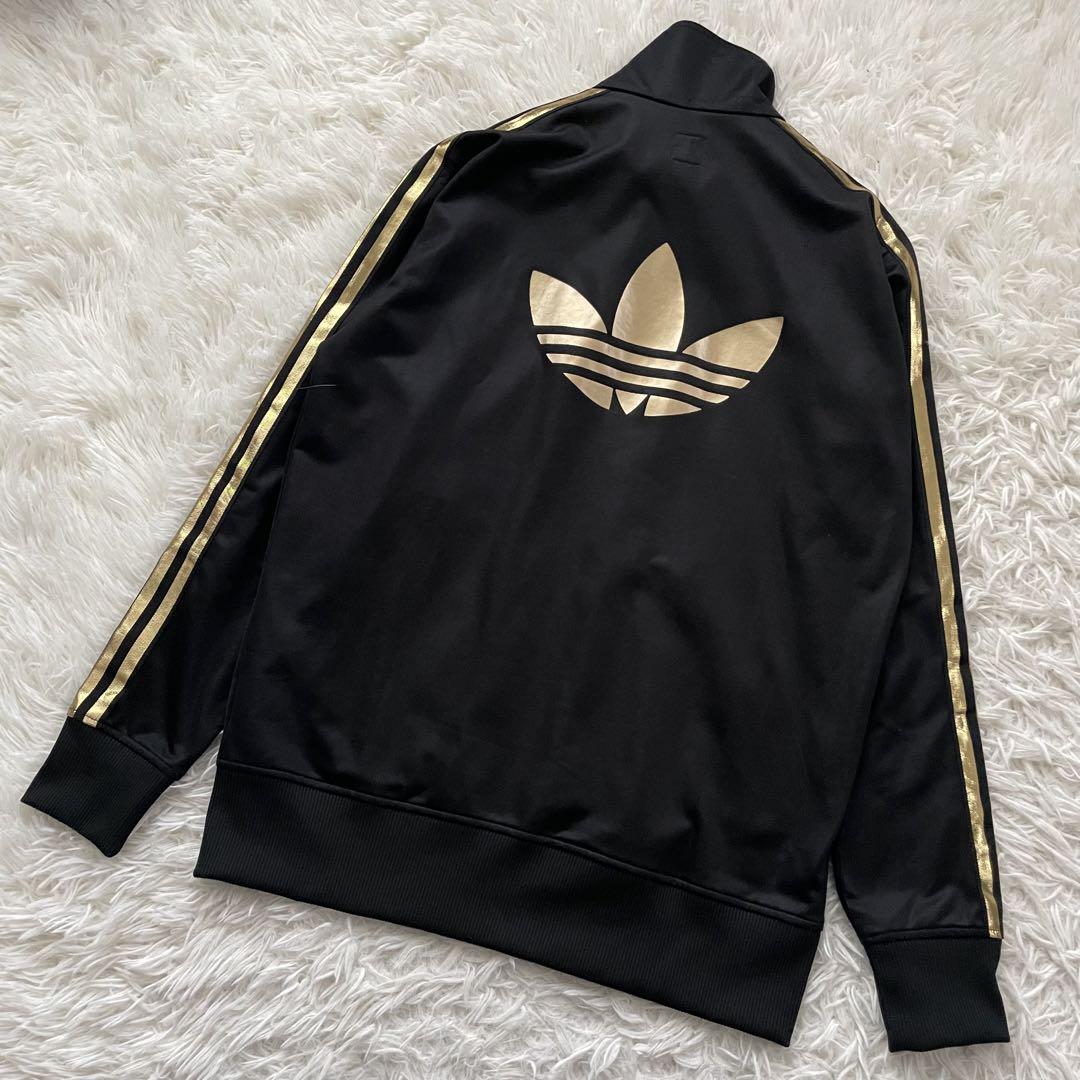 adidas トレフォイル　刺繍　ジャージ　上下　セットアップ