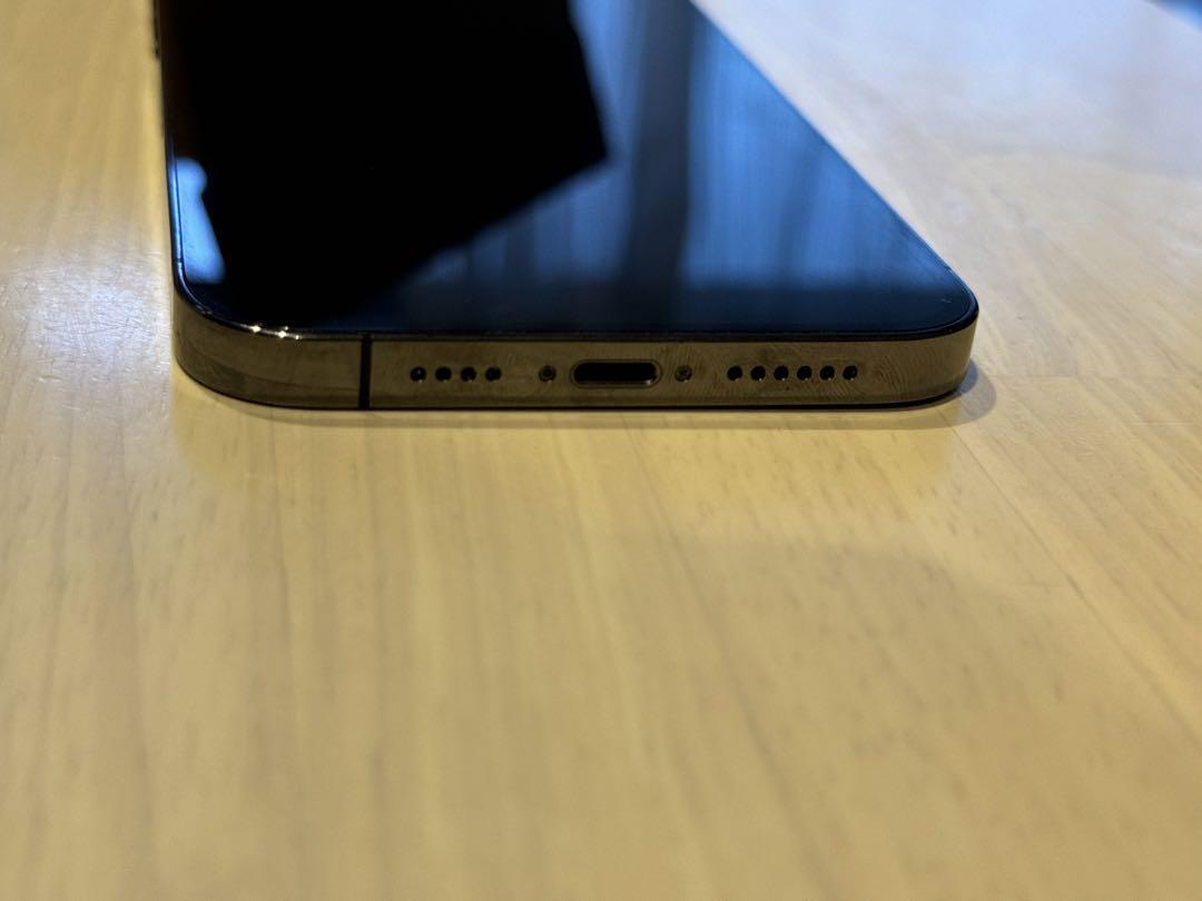 iPhone12pro max 128GB おまけMagsafe ケース