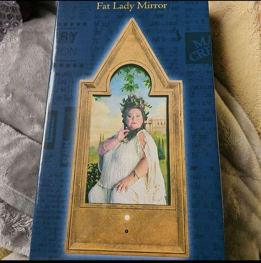 太った貴婦人　Fat Lady Mirror  ハリー・ポッター