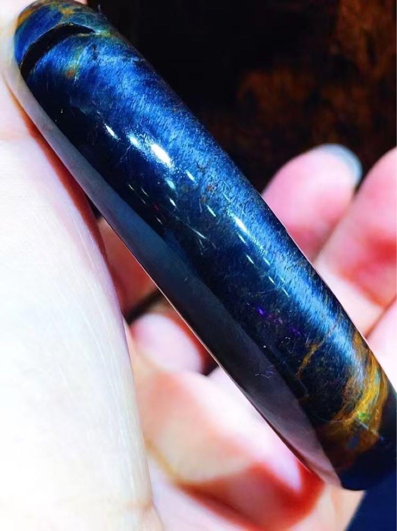 ⭐︎【天然】ブルーピーターサイト キャッツアイ効果強 バングル 56.2mm