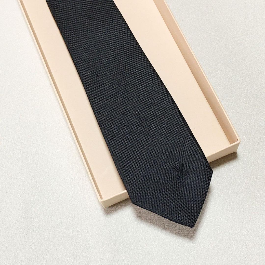 美品 ルイヴィトン Louis Vuitton ネクタイ シルク ブラック
