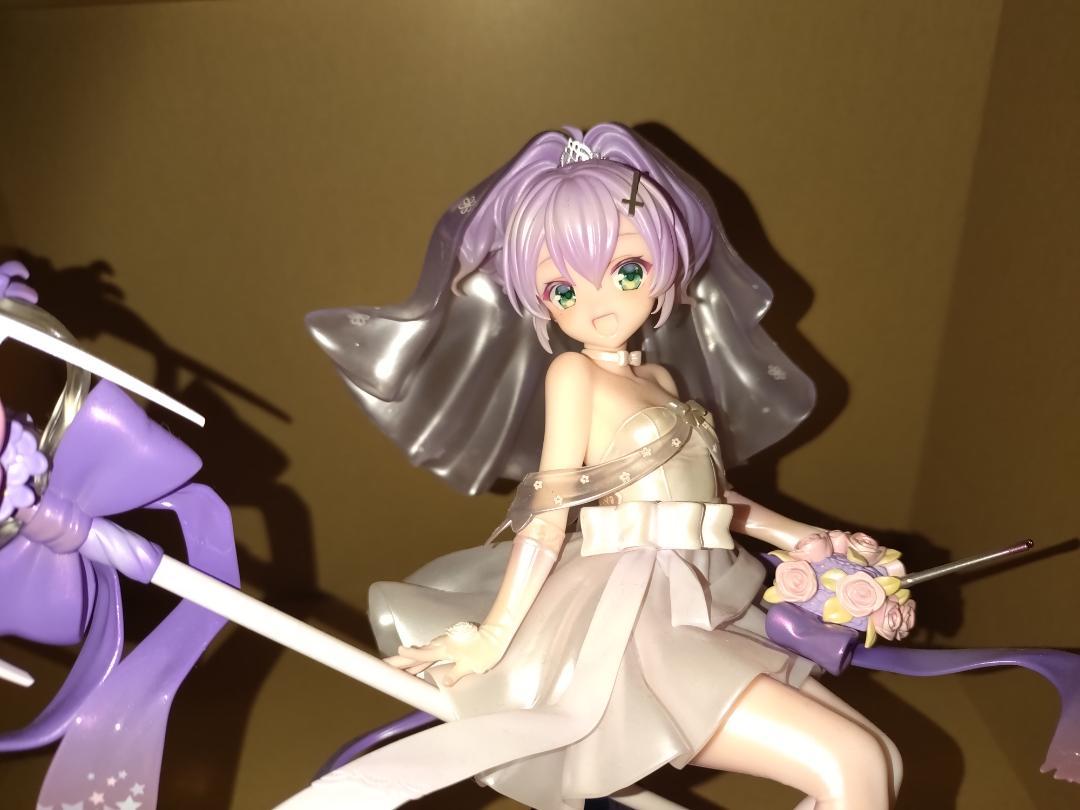 フィギュア