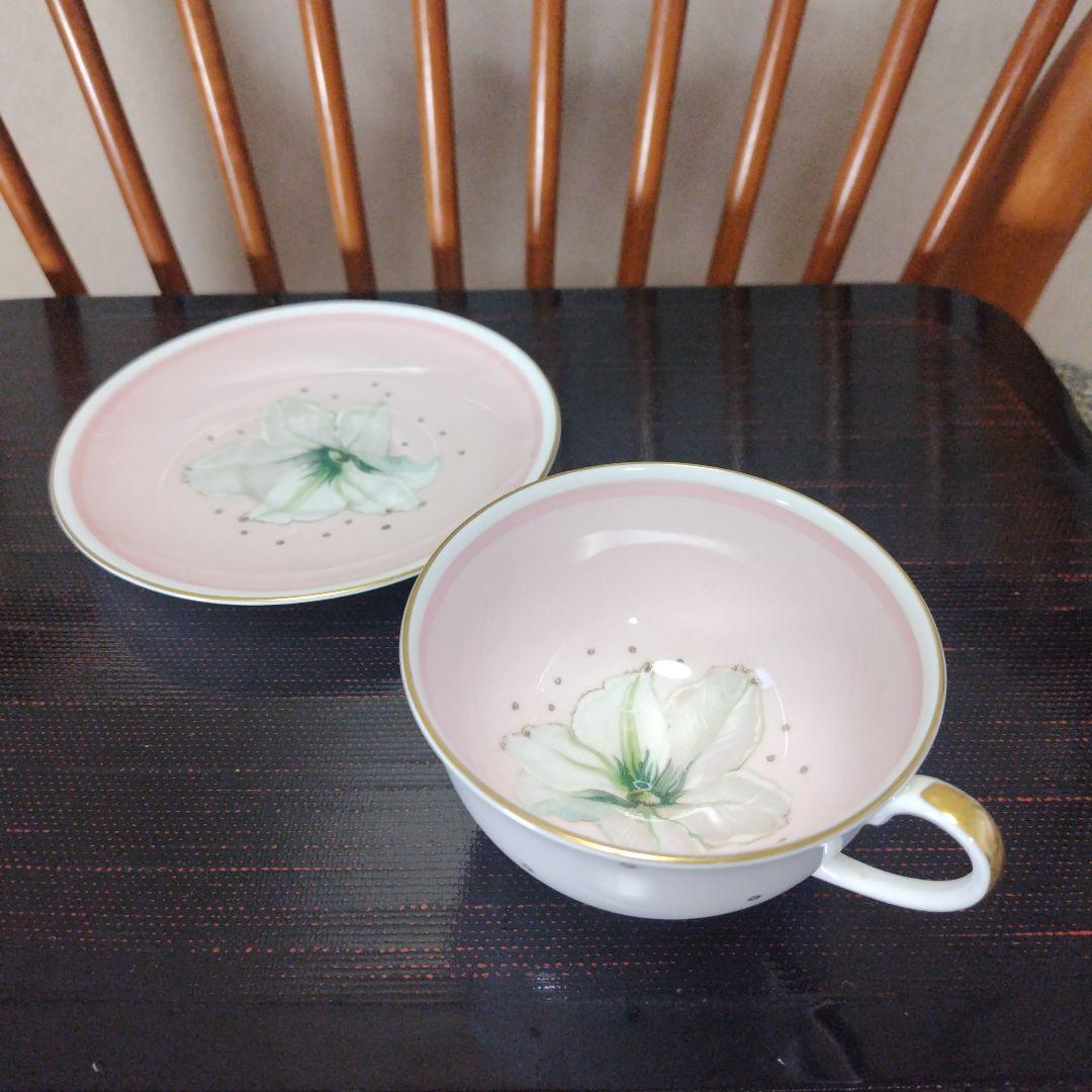スージークーパー、ほぼ未使用!「クレマチス」カップ&ソーサー、金彩 スージークーパー、ほぼ未使用!「クレマチス」カップ&ソーサー、金彩