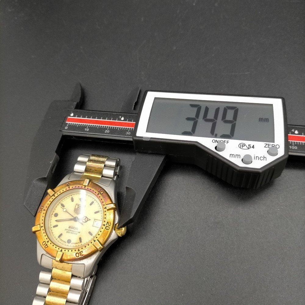 【正規品】タグホイヤー 2000 プロ 964.0138-1 メンズ 腕時計