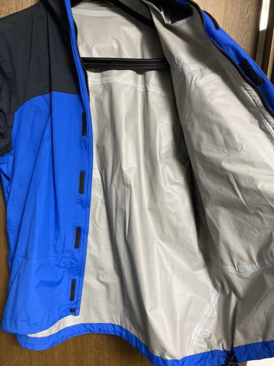 THE NORTH FACE マウンテンパーカー薄手