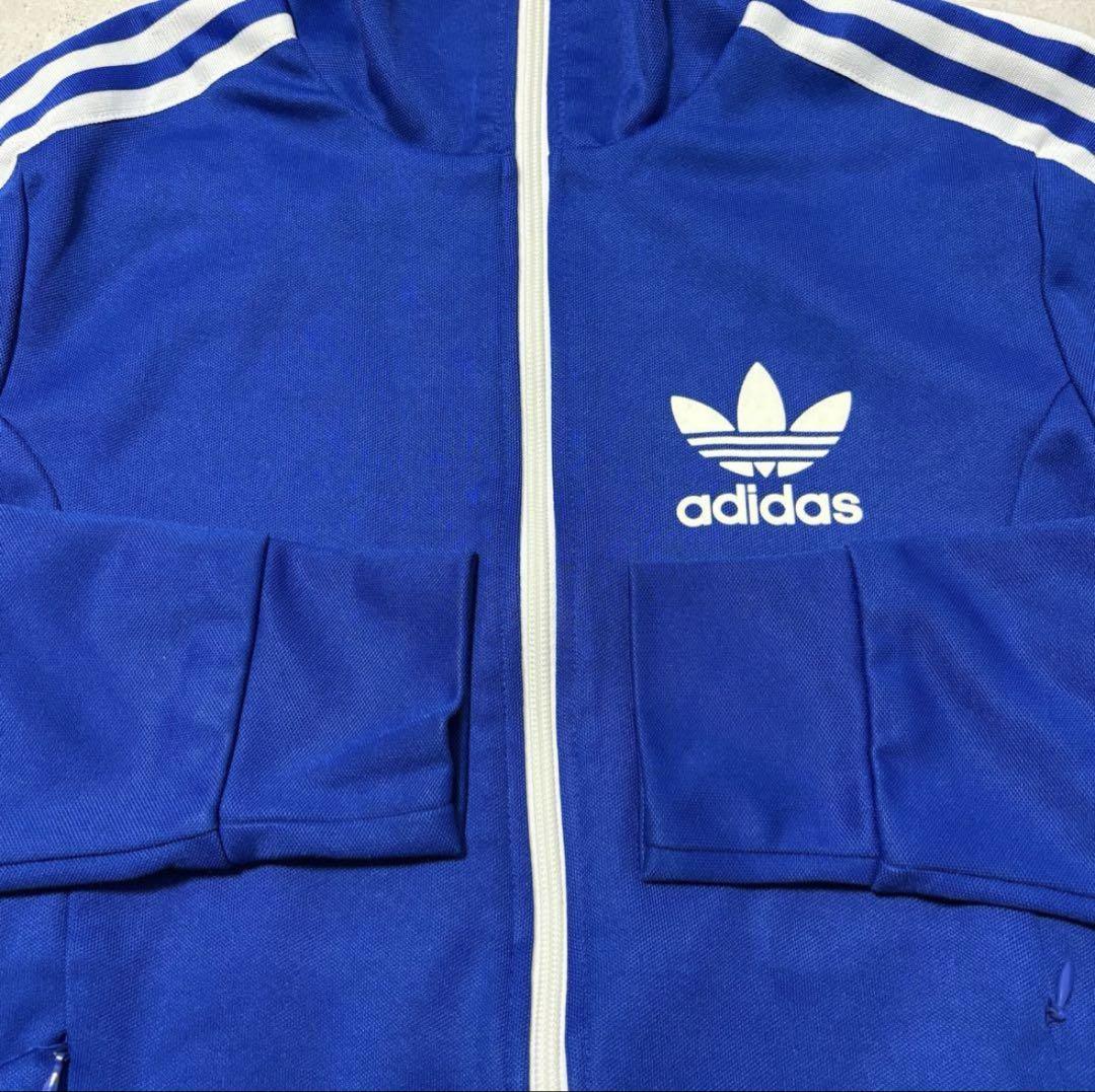 adidas トラックジャケット　アディダス　ジャージ