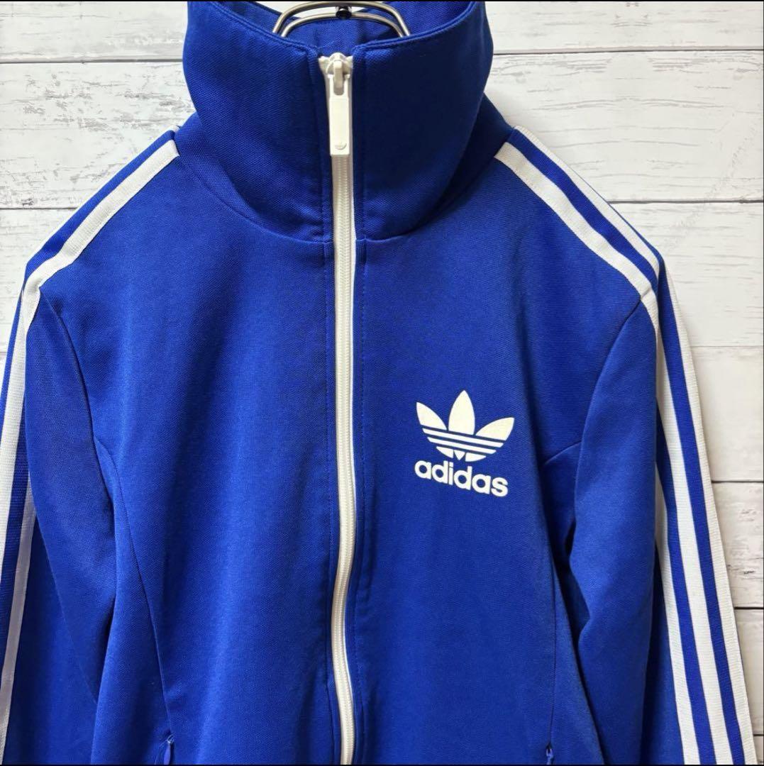 adidas トラックジャケット　アディダス　ジャージ