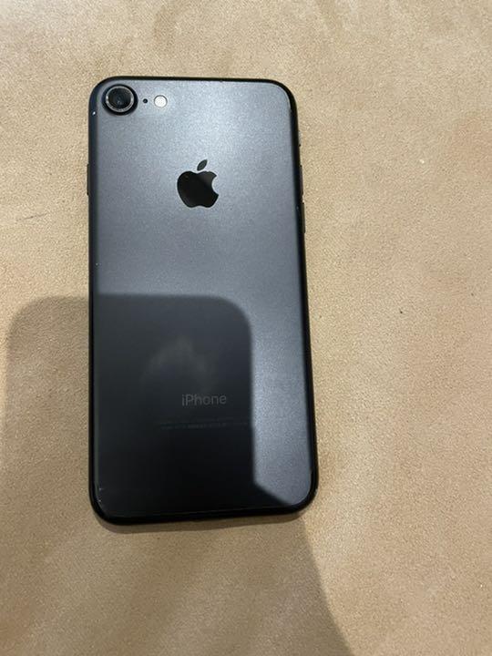 iPhone 7 128GB SIMフリー ブラック Apple [再生新品] 海外SIMシムフリー版 iPhone7 128GBマット