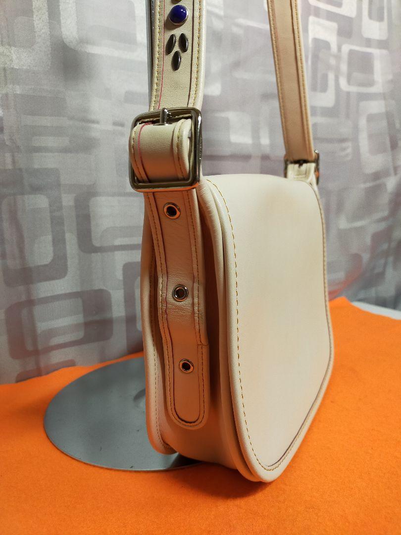 お買い得新作 美品 コーチ COACH ショルダーバッグ 本革 レザー スタッツ 白 609 kvxtl-m70012489650 特価超歓迎